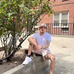 Meet your Posher, Robert